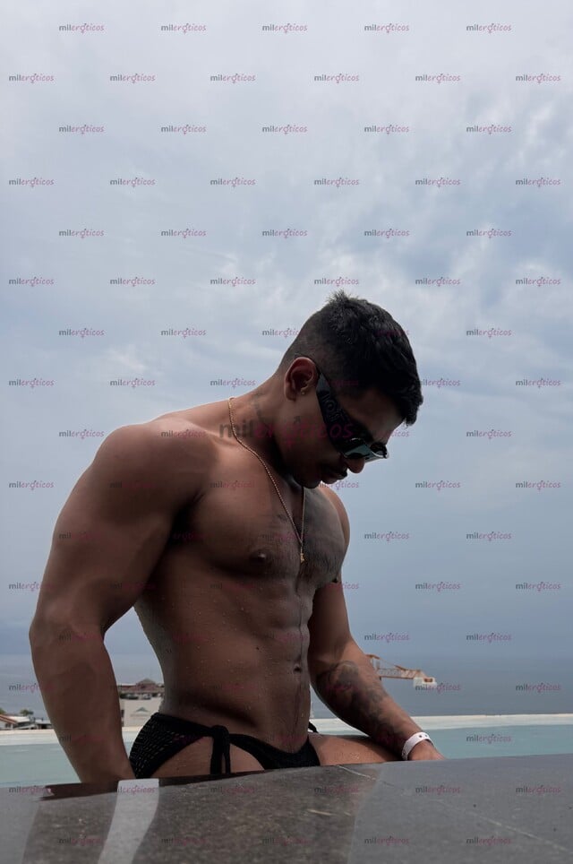 FOTOS DE SOY KEVIN COLOMBIANO DE MEDELLIN SERVICIO DE CALIDAD