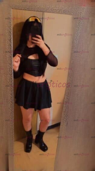 FOTOS DE MELODY CON UNAS NALGOTAS Y UNAS RICAS TETAS