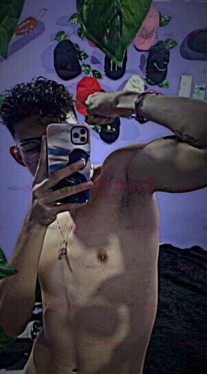 FOTOS DE TWINK DELGADO INTER PAS, MUY AMABLE, ESTUDIOSO