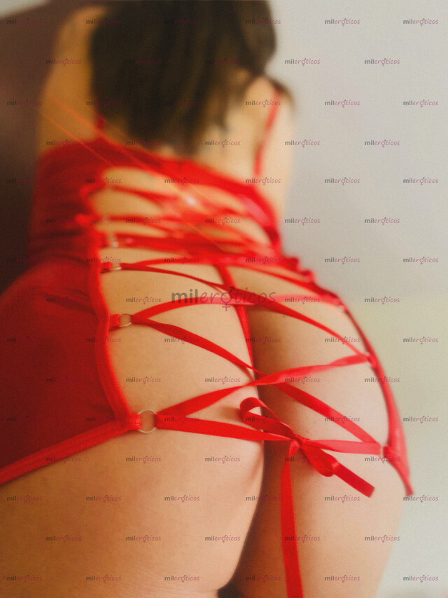 FOTOS DE SOY TU MEJOR PUTITA CALIENTE COGELONA APRETADITA HAZME TUYA CÓMO QUIERAS AMOR