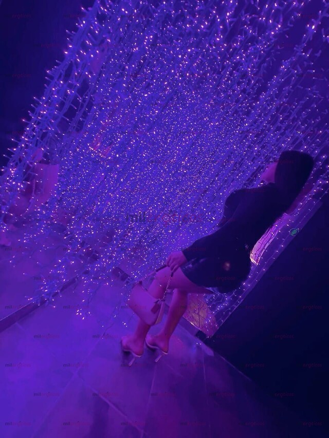 FOTOS DE DISPONIBLE POCOS DÍAS EN TU CIUDAD CON LUGAR DISCRETO Y SÚPER CÓMODO !!