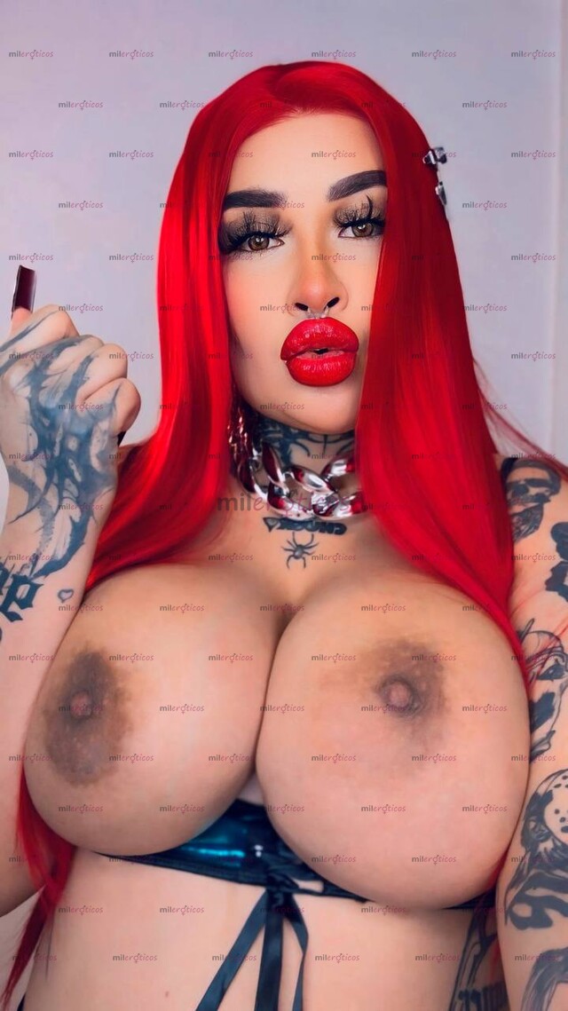 FOTOS DE EXÓTICA EXUBERANTE CON LUGAR VOLUPTUOSA TATUADA FLAQUITA TETONA SEXY FULL ANAL
