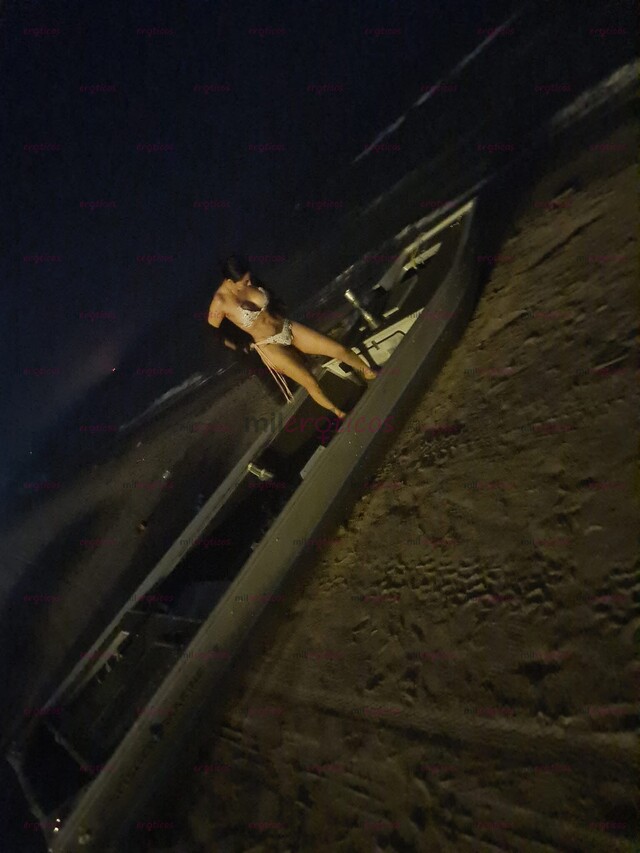 FOTOS DE ÚLTIMO DÍA GUAPO, Y QUIERO QUE ME COJAS SIN PRISAS