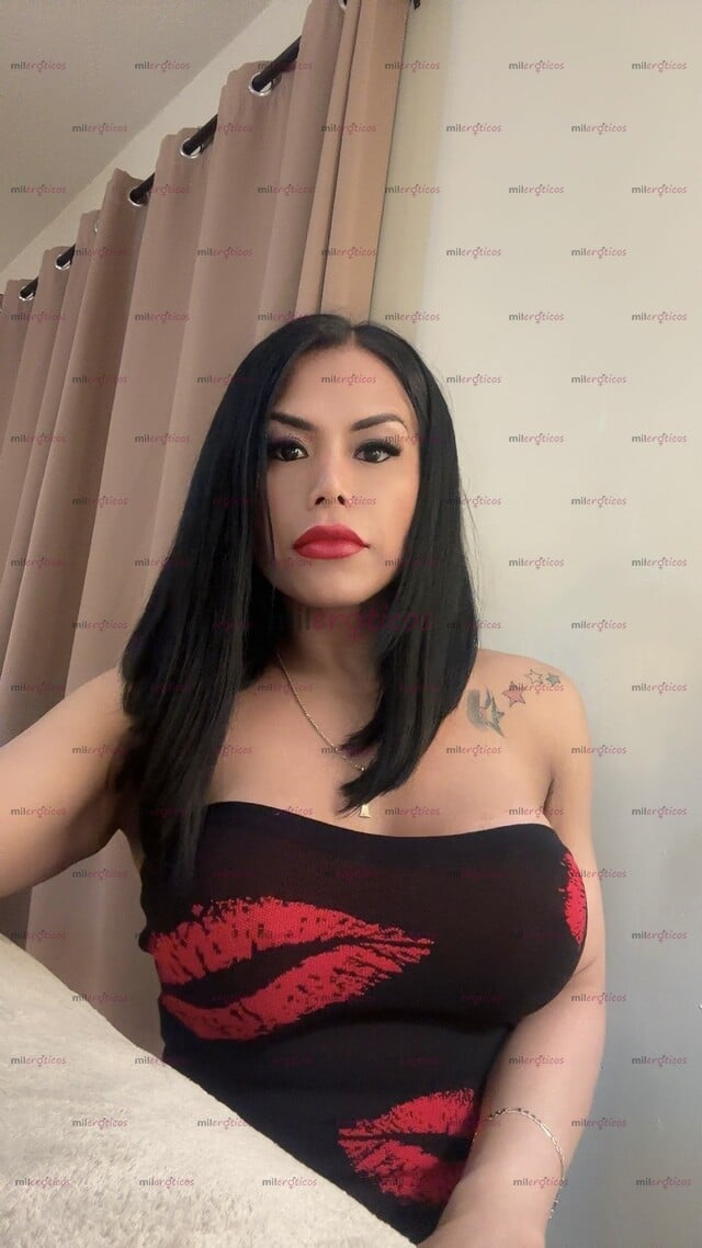 FOTOS DE TETONA, MAMADORA, GARGANTA PROFUNDA Y SÚPER PUTITA EN LA INTIMIDAD