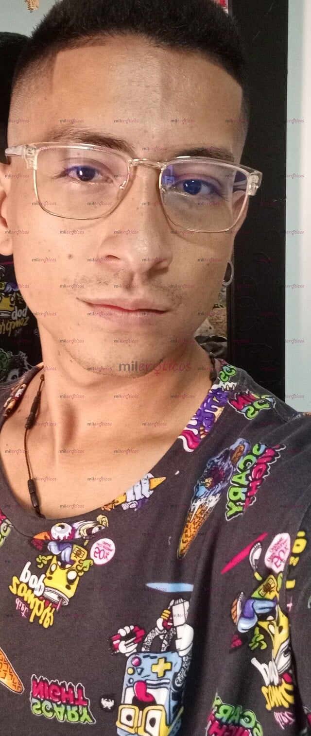 FOTOS DE VERSA VERGON, CUMPLO TODO TIPO DE FANTASÍAS
