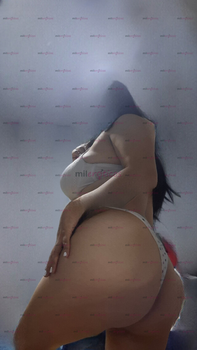 FOTOS DE SOY SOFIA UNA CHICA MUY CALIENTE CON CULO RICO Y TETAS RICAS