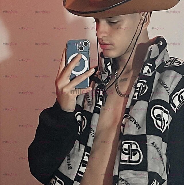 FOTOS DE CHICO VERSÁTIL, VENTA DE CONTENIDO MUY RICO Y MUY CALIENTE