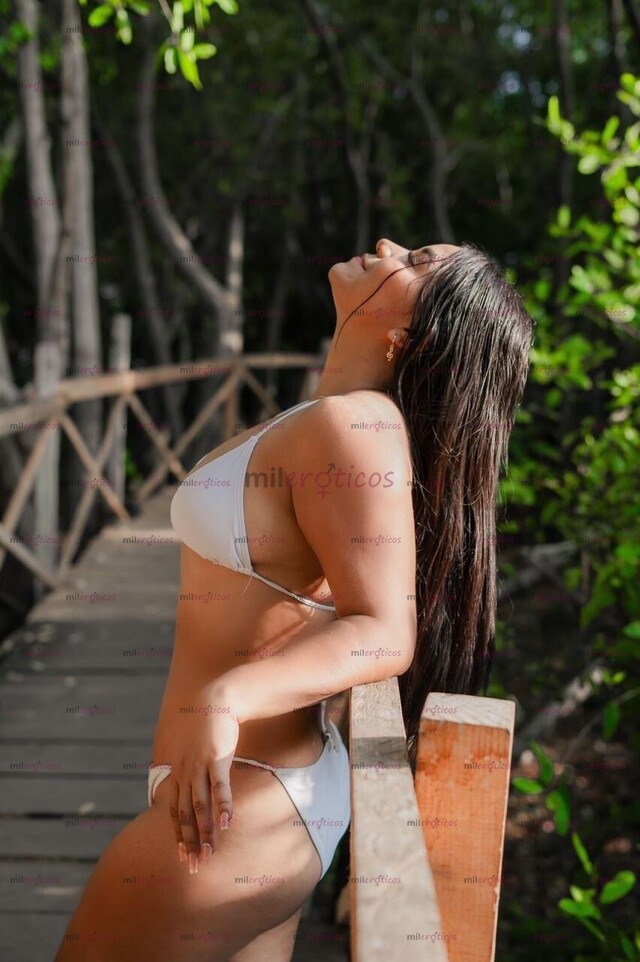 FOTOS DE VANESA HERMOSA COLOMBIANITA, NALGONA Y COQUETA