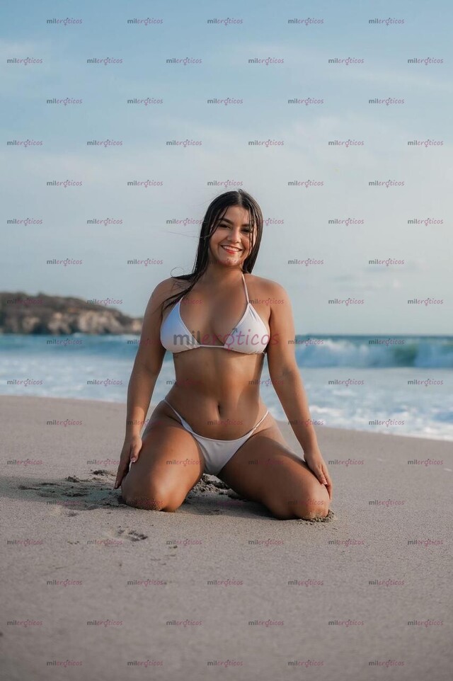 FOTOS DE VANESA HERMOSA COLOMBIANITA, NALGONA Y COQUETA