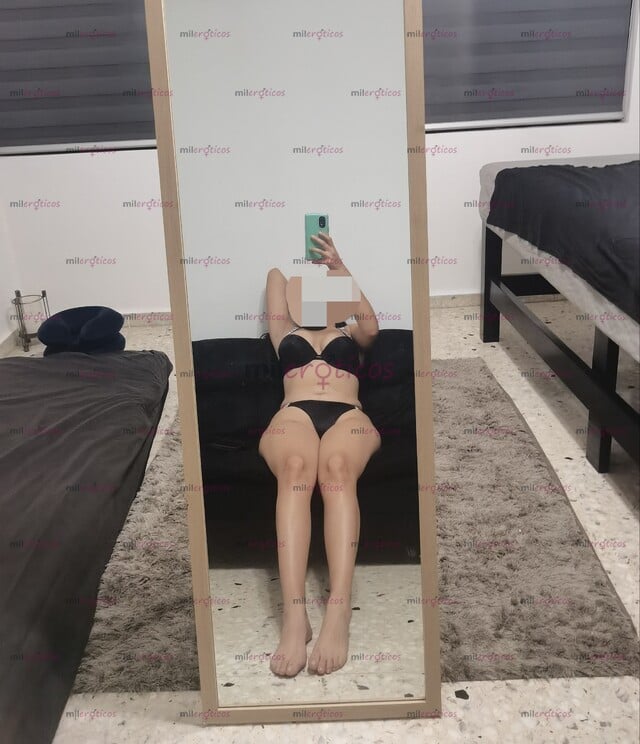 FOTOS DE FANNY RICA TERAPEUTA INDEPENDIENTE CON DEPARTAMENTO DISCRETO 8180975381