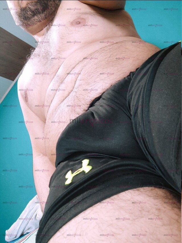 FOTOS DE OFREZCO SERVICIOS DE BARBERÍA Y SEXUALES.