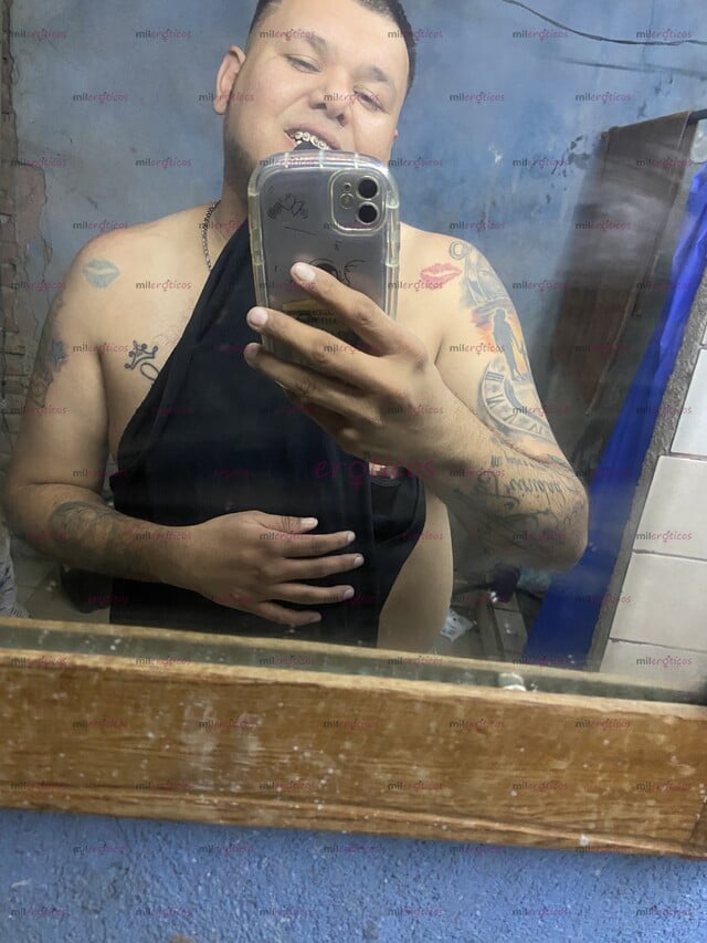FOTOS DE HOLA BUENAS SOY UN CHICO SCORT (PASIVO) DISPONIBLE 24 7 DOY MASAJES CON CONPAÑER
