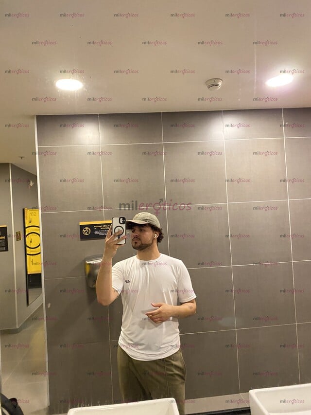 FOTOS DE UNIVERSITARIO CALIENTE Y BIEN NALGÓN, JUGUEMOS UN RATO