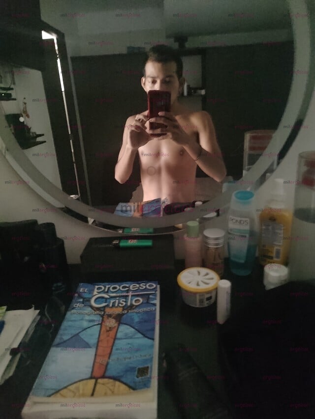 FOTOS DE TWINK SUMISO: ALGÚN HOMBRE PARA COMPLACER Y TERMINAR SIENDO SUYO CONTACTAME