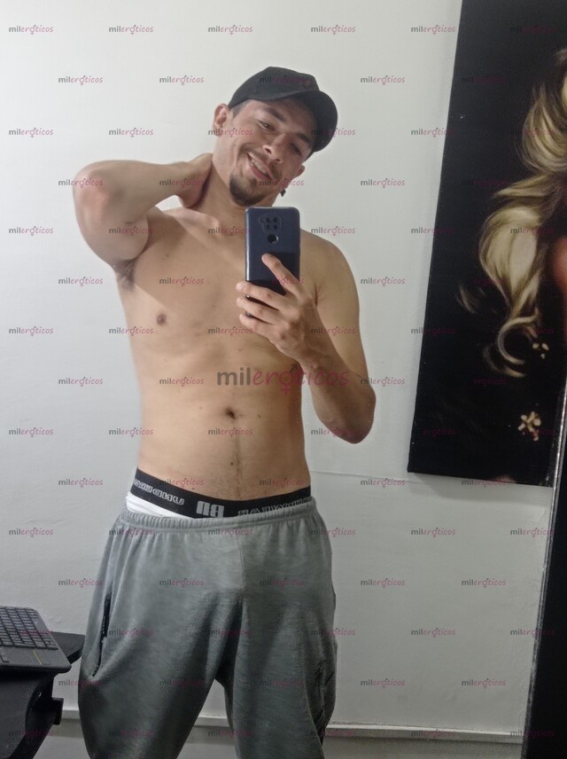 FOTOS DE MASCULINO, MACHO, EMPÁTICO, DISCRETO, EXCELENTE COMPAÑÍA.