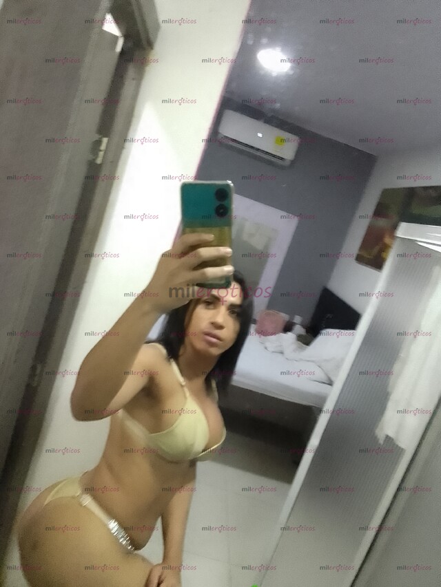 FOTOS DE TENGO SERVICIO VIRTUAL CON FINAL FELIZ, SOLA EN CASA