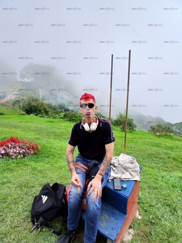 FOTOS DE SOY PSICÓLOGO TENGO 27 AÑOS Y UNA PERSONA DISPUESTA A LO QUE SEA.