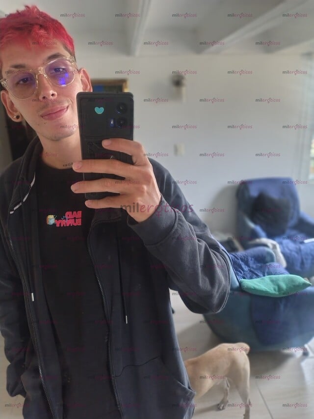 FOTOS DE SOY PSICÓLOGO TENGO 27 AÑOS Y UNA PERSONA DISPUESTA A LO QUE SEA.