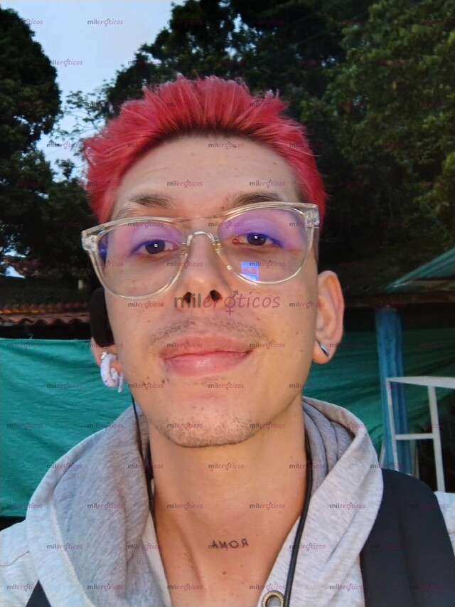 FOTOS DE SOY PSICÓLOGO TENGO 27 AÑOS Y UNA PERSONA DISPUESTA A LO QUE SEA.