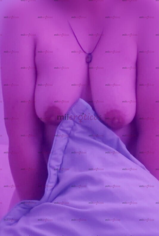 FOTOS DE ADICTA AL ANAL Y AL BUEN SEXO Y A UN RICO TRATO DE NOVIOS