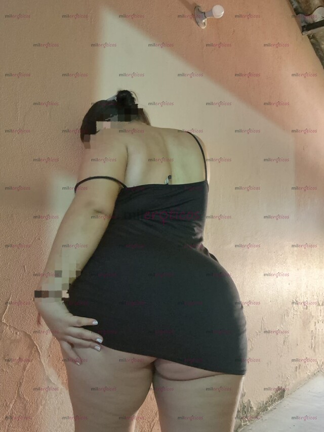 FOTOS DE COLOMBIANA, NALGONA, CON GANAS DE DISFRUTAR, GORDITA Y EXTROVERTIDA.