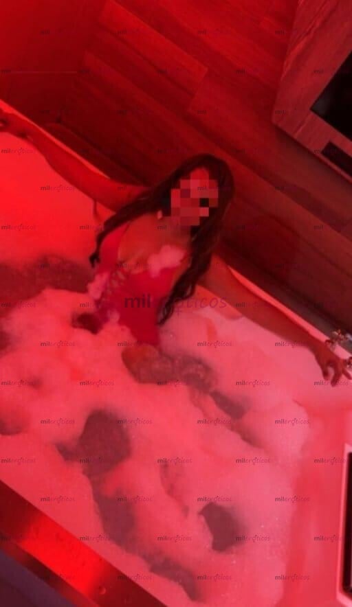 FOTOS DE IVONNE LINDA CON UNA PUCHITA RICA Y APRETADITA VEN A PROBARLA