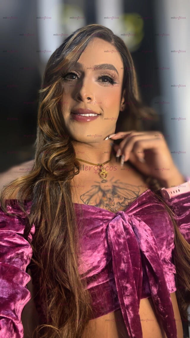 FOTOS DE LINDA, TRAVIESA Y CALIENTE CHICA TRANS! PARA DIVERSIÓN SIN LIMITESY SÚPER DOTADA