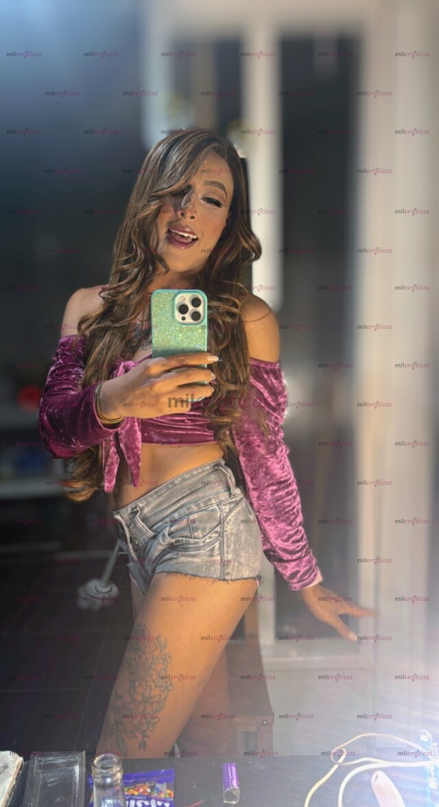 FOTOS DE LINDA, TRAVIESA Y CALIENTE CHICA TRANS! PARA DIVERSIÓN SIN LIMITESY SÚPER DOTADA