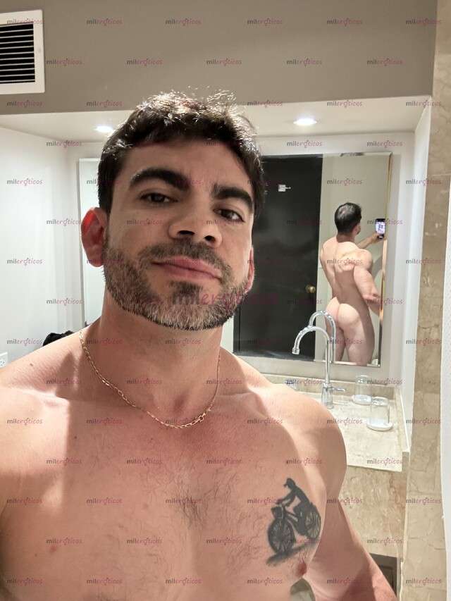 FOTOS DE ESCORT NORTEÑO. SOLO ACTIVO. DOTADO , VARONIL.