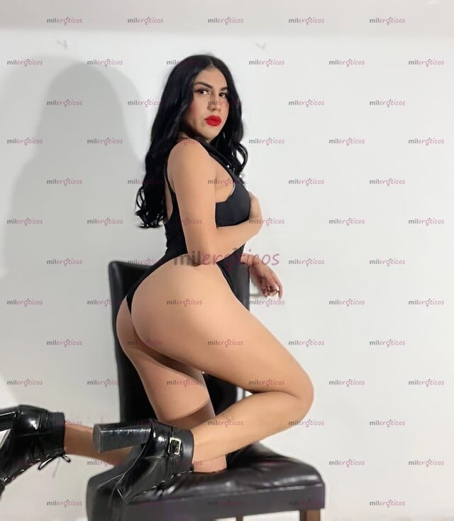 FOTOS DE CON LUGAR,MÁS RENOVADA QUE NUNCA, ACT Y PAS, MUÑECA REAL Y FEMENINA CONÓCEME