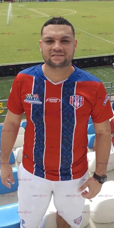 FOTOS DE EL MEJOR MASAJISTA, DANI RECIEN LLEGÓ A BARRANCABERMEJA
