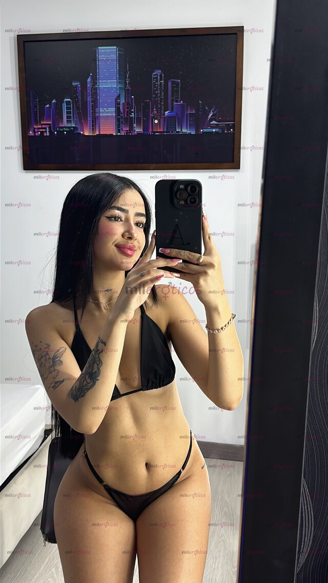 FOTOS DE SERVICIOS DE SCORTS EN TRÍO (HOMBRE Y MUJER)