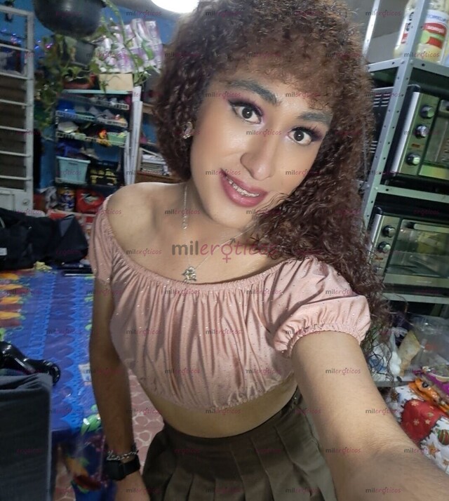 FOTOS DE HOLA BOMBON SOY UN CHICO GAY MUY AFEMINADO DOY MASAJES RELAJANTES Y SEXO