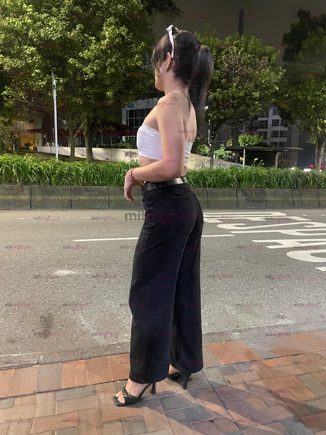 FOTOS DE SITIO NATY 19 AÑOS Y 20 CMS DE DELICIOSA POLLA Y CULO APRETADO