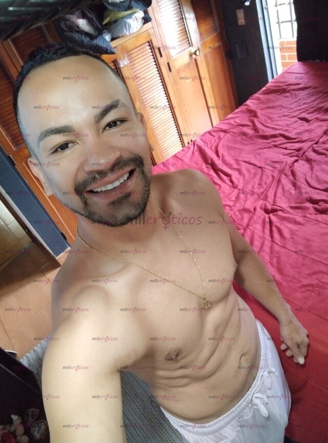 FOTOS DE ANDY 33 AÑOS EXPERIENCIA VIRTUAL WEBCAM LENCERÍA, JUGUETES Y MUCHO MORBO
