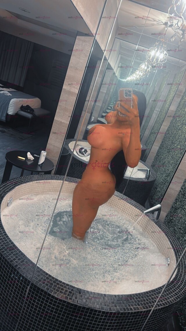 FOTOS DE VEN Y DISFRUTA DE UN BESOS NOGRO DE LO MÁS RICO SUSIA Y DEPRADAVA MELISSA DISPO