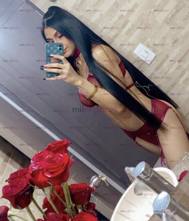 FOTOS DE HERMOSA COLOMBIANA , SERVICIO LUXURY VERGA DE 20CM Y UN CULO GORDO Y APRETADO!!