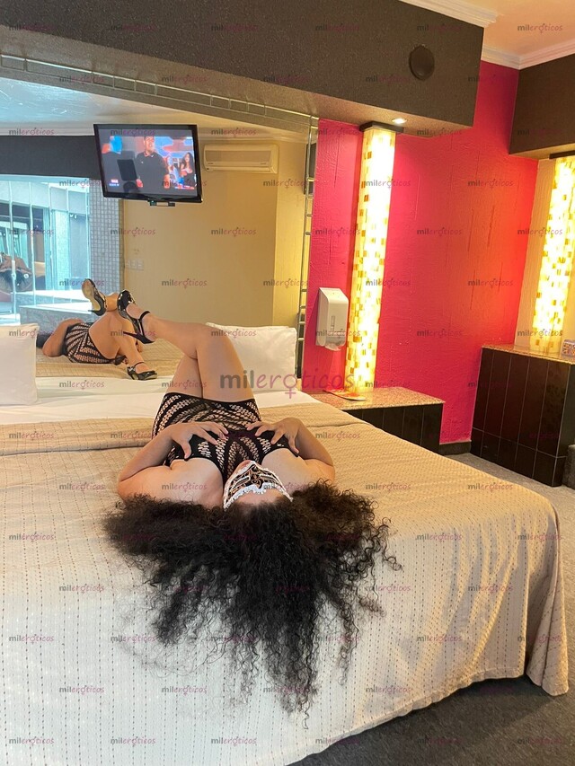 FOTOS DE LLÁMAME CORAZÓN, ESTOY LISTA PARA SATISFACER TUS MÁS BAJOS DESEOS. 4442251455