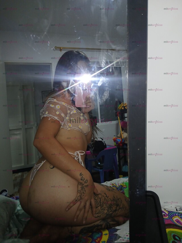 FOTOS DE SOY UNA CHICA CALIENTE Y CARIÑOSA ,HAGO TRATO DE NOVIA ,SOY TATUADA FLAQUITA Y .