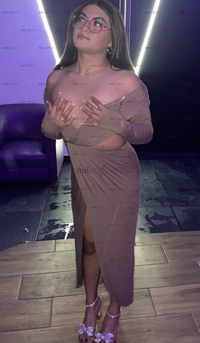 FOTOS DE CHICA TV 21 AÑOS MUY PUTITA Y COMPLACIENTE. INICIANDO EN EL AMBIENTE
