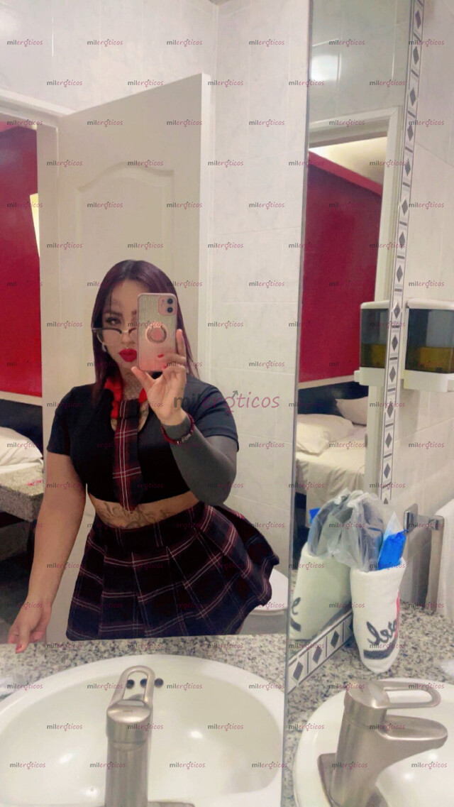 FOTOS DE Y POSA SEXY PA LA FOTO , DIOS SE ENAMORA Y EL DIABLO SE DERRITE