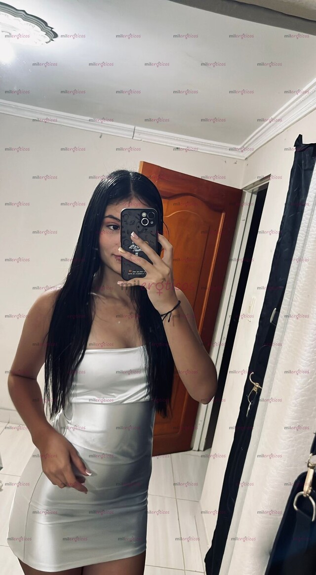 FOTOS DE ¡NUEVA! VALERIA UNA EXCLUSIVA MODELO VIP COLOMBIANA DE 19 AÑOS