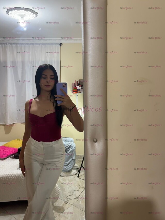 FOTOS DE ¡NUEVA! VALERIA UNA EXCLUSIVA MODELO VIP COLOMBIANA DE 19 AÑOS