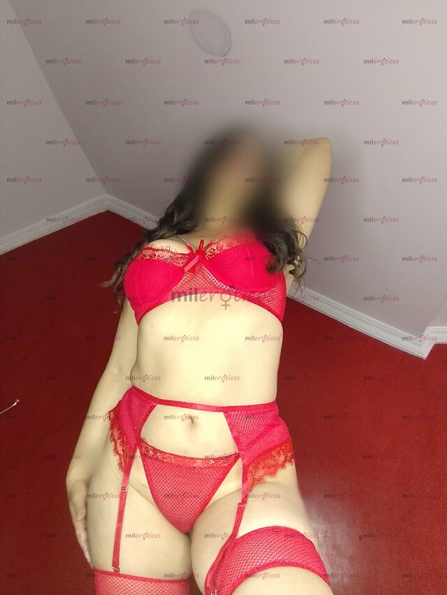 FOTOS DE DISFRUTA CON UNA HERMOSA MUJER ARDIENTE Y APASIONADA