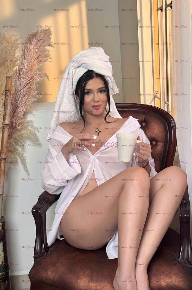 FOTOS DE JOVENCITA 19 AÑOS,PUTITA DELICIOSA!!VEN A COGERME HASTA VENIRME RICO