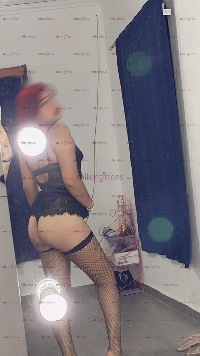 FOTOS DE YESSICA CHICA PETIT HERMOSA INICIANDO EN ESTE AMBIENTE VOY A MOTELES