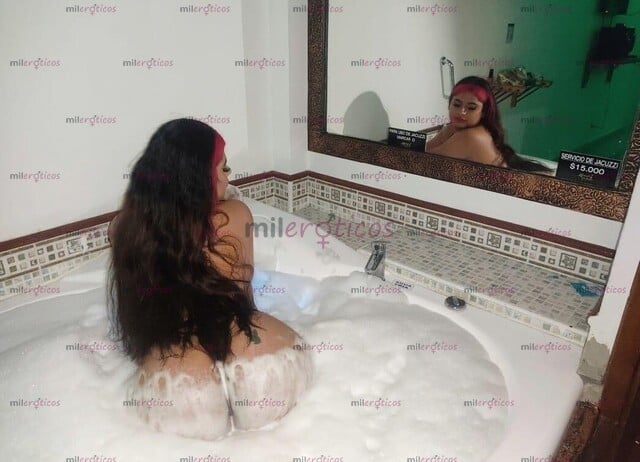 FOTOS DE ANO CERRADITO EXTRECHITO CON MUCHAS GANAS DE TU LECHE Y QUE ME FILMES DURO