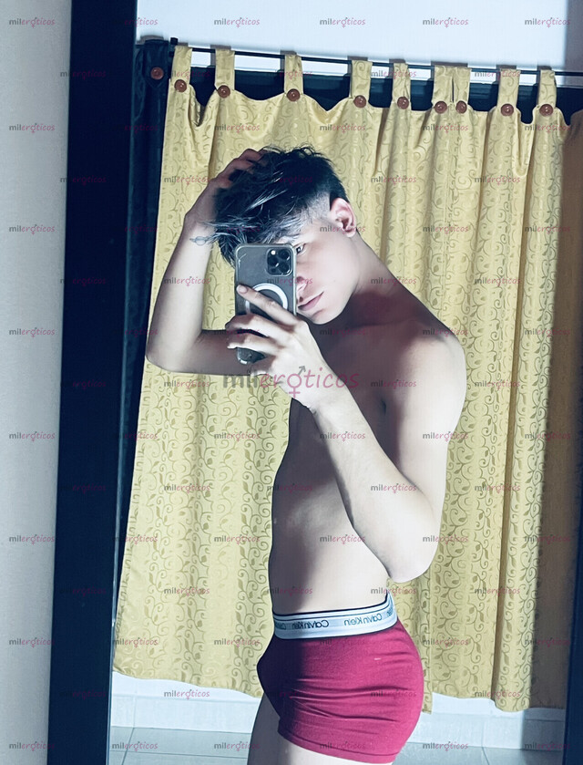 FOTOS DE JOVEN DELGADO, BLANCO NUEVO EN LA CIUDAD