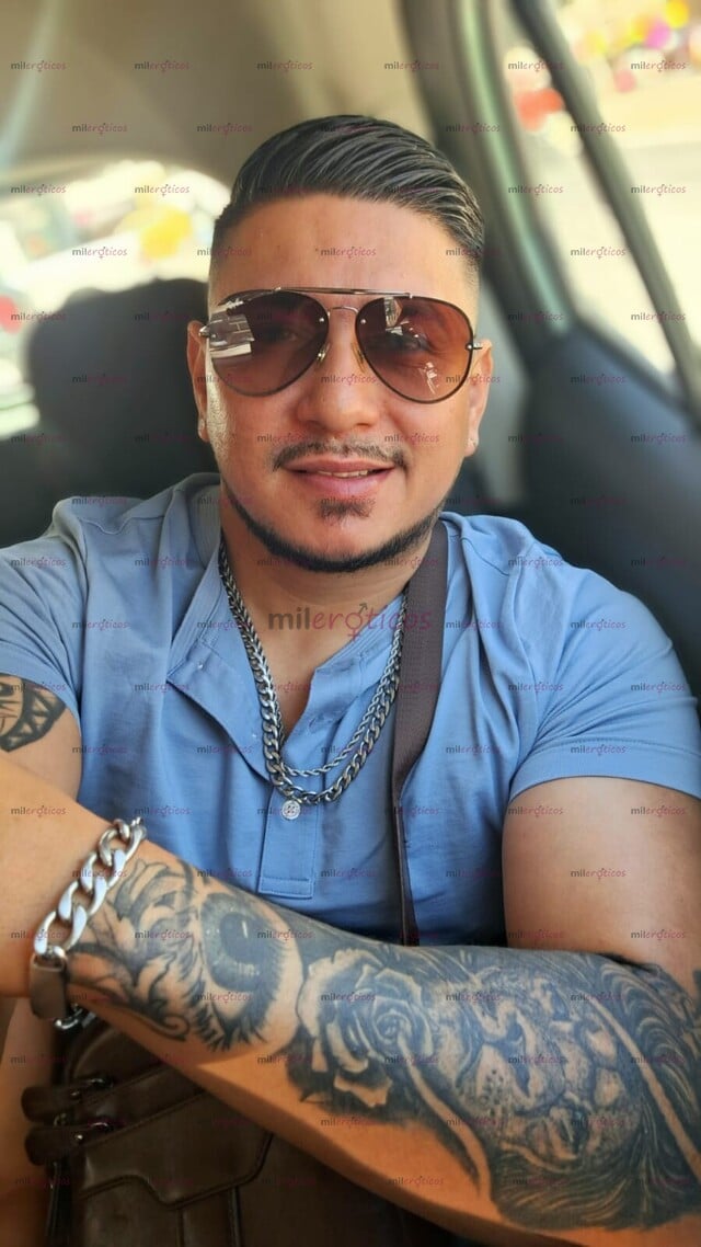 FOTOS DE CABRON CALIENTE MORBOSO CON UNA BUENA VERGA DE 22CM LISTO PARA DETONARTE