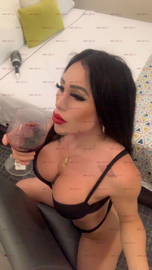 FOTOS DE TRANSEXUAL CON BUEN CUERPO Y VERGA TETONA Y NALGONA OJO SOLO PARA CLIENTES CAROS